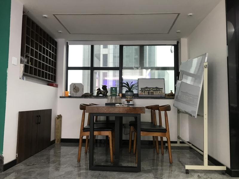 ��ɭ���z-�S���⾰